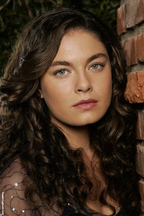 Alexa Davalos Nude: Porn Videos & Sex Tapes